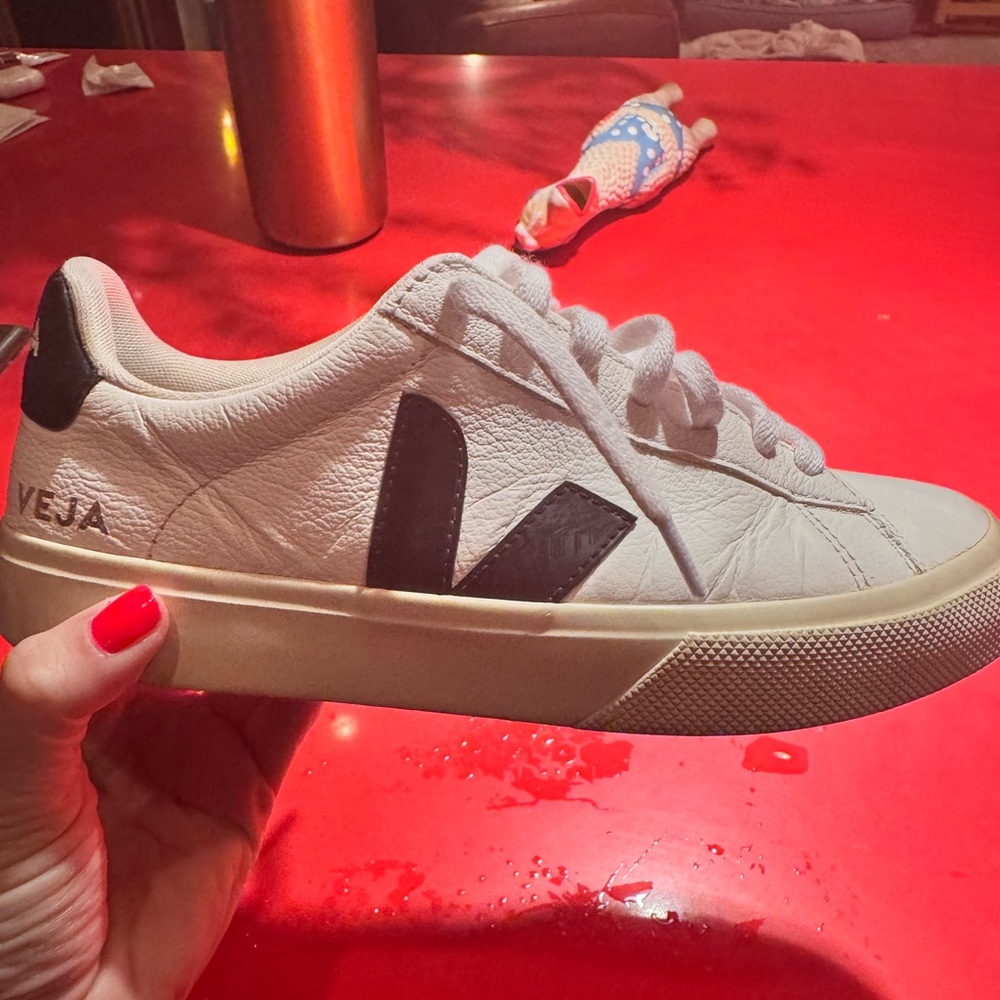 Veja - Campo - White/Black - Size 37
